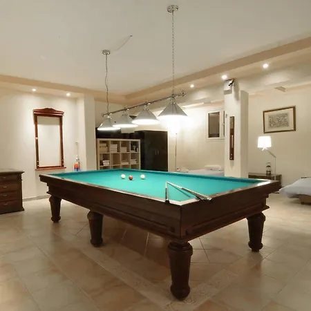 Iris * Μπαρμπάτι