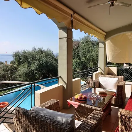 Villa Iris